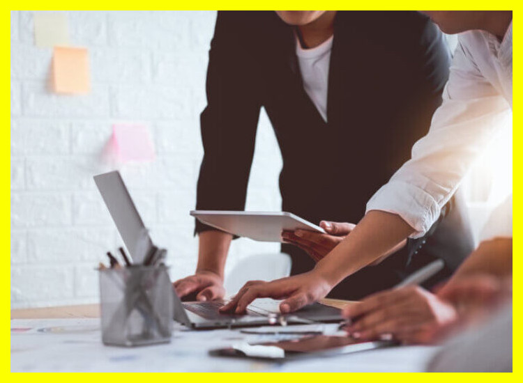 ¿Qué beneficios ofrece la empresa a sus colaboradores?